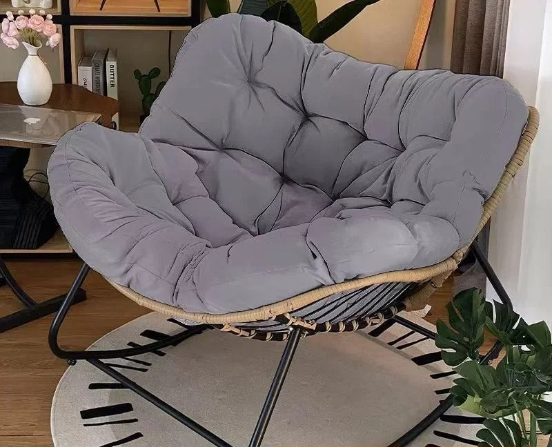 Chaise à Bascule Inclinable – Fauteuil Relax Douillet – Intérieur