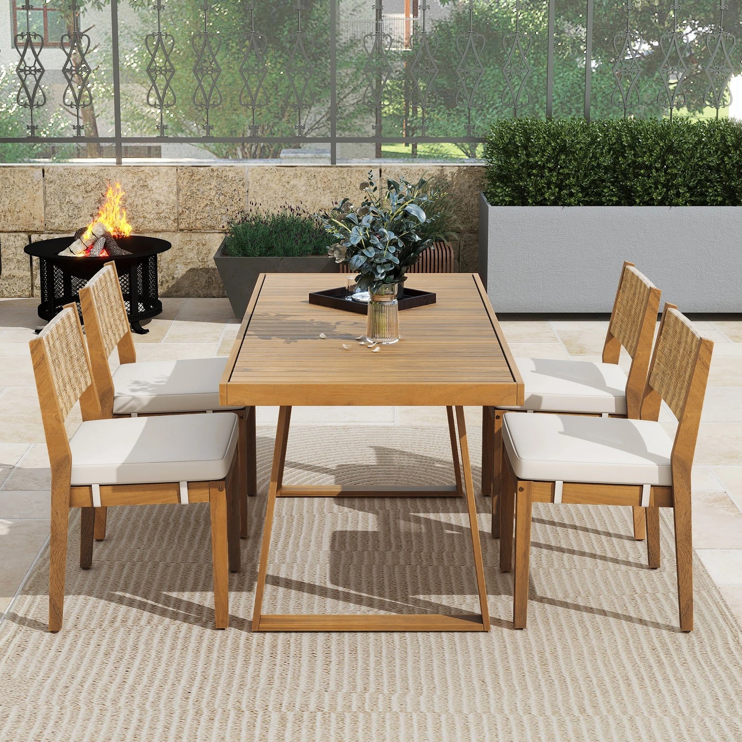 Ensemble Repas Extérieur 5 Pièces – Bois d’Acacia & Dossier en Rotin – 4 Chaises avec Coussins + Table – Crème / Gris