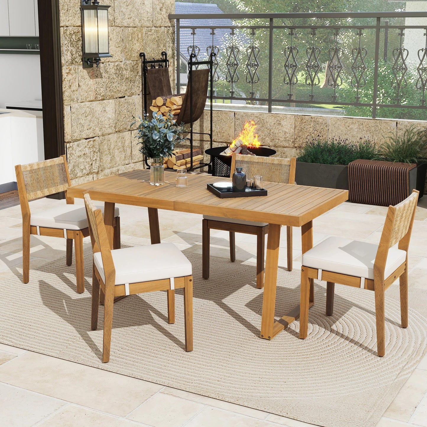 Ensemble Repas Extérieur 5 Pièces – Bois d’Acacia & Dossier en Rotin – 4 Chaises avec Coussins + Table – Crème / Gris